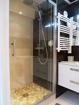 Faubourg De Pierre Apartment