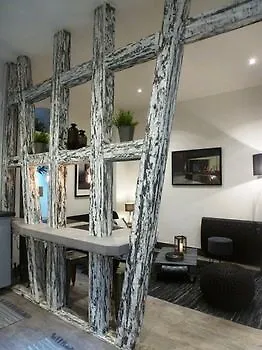 Faubourg De Pierre Apartment *