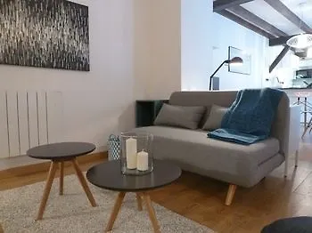 Faubourg De Pierre Apartment