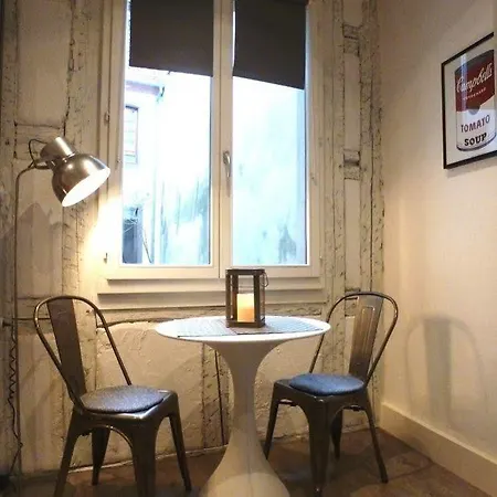 Apartment Faubourg De Pierre
