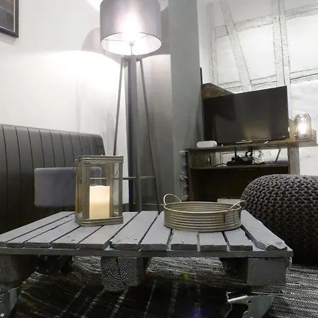 Apartment Faubourg De Pierre *