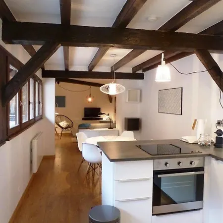Apartment Faubourg De Pierre *